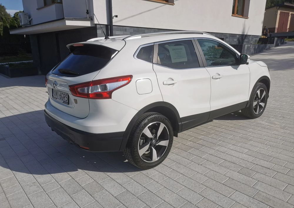 Nissan Qashqai 1.2 DIG-T N-Connecta EU6 - SUV/ Todoterreno: foto 5 Nissan Qashqai 1.2 DIG-T N-Connecta EU6 - SUV/ Todoterreno: foto 5