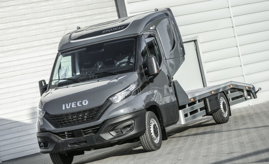IVECO Daily - Grua de remolque autos: foto 3 IVECO Daily - Grua de remolque autos: foto 3