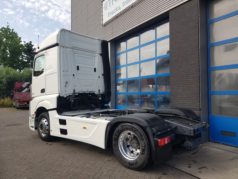 Mercedes-Benz Actros 1845 Retarder Night airco Navi MirrorCam - Cabeza tractora: foto 4 Mercedes-Benz Actros 1845 Retarder Night airco Navi MirrorCam - Cabeza tractora: foto 4