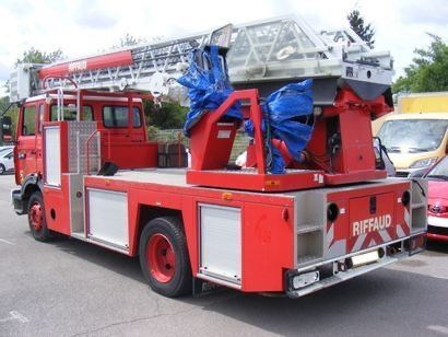Renault Midliner M180 Drehleiter Feuerwehr EPSA23.5 1999 - Camión con plataforma elevadora: foto 5 Renault Midliner M180 Drehleiter Feuerwehr EPSA23.5 1999 - Camión con plataforma elevadora: foto 5