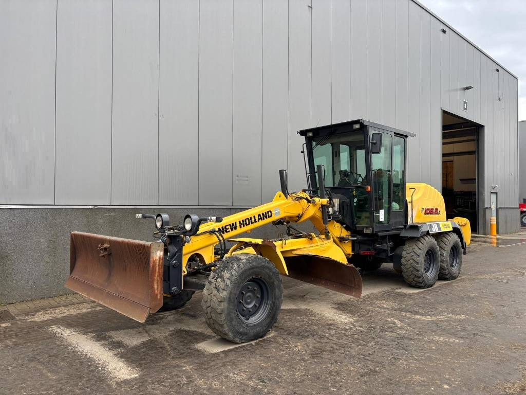 New Holland F 106.6 A - Grader: foto 1 New Holland F 106.6 A - Grader: foto 1