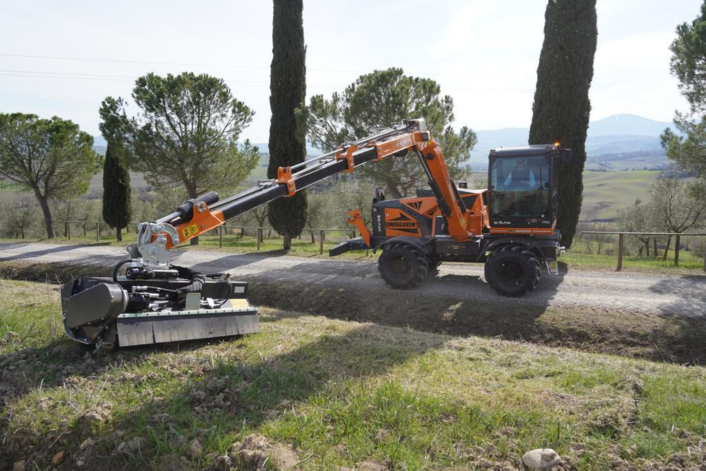 Energreen ILF Alpha T12 - Desbrozadora de brazo: foto 1 Energreen ILF Alpha T12 - Desbrozadora de brazo: foto 1