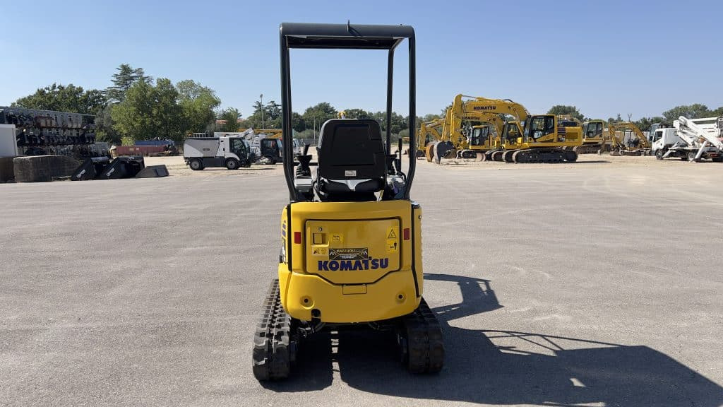 Komatsu PC16 R-3 HS - Miniexcavadora: foto 4 Komatsu PC16 R-3 HS - Miniexcavadora: foto 4