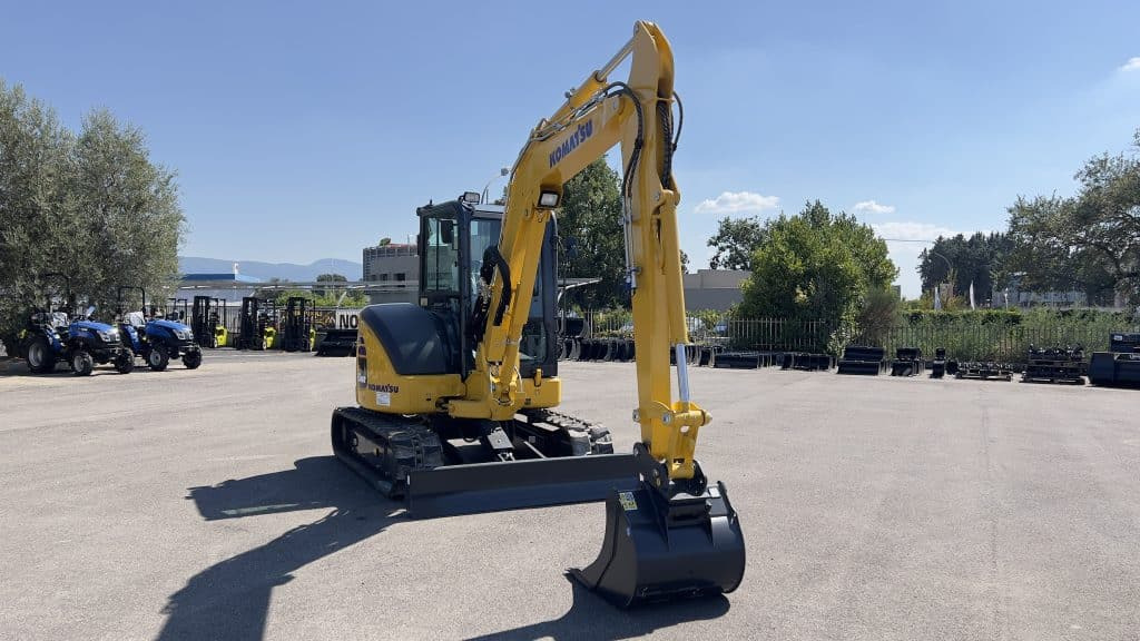 Komatsu PC55MR-5 - Miniexcavadora: foto 3 Komatsu PC55MR-5 - Miniexcavadora: foto 3