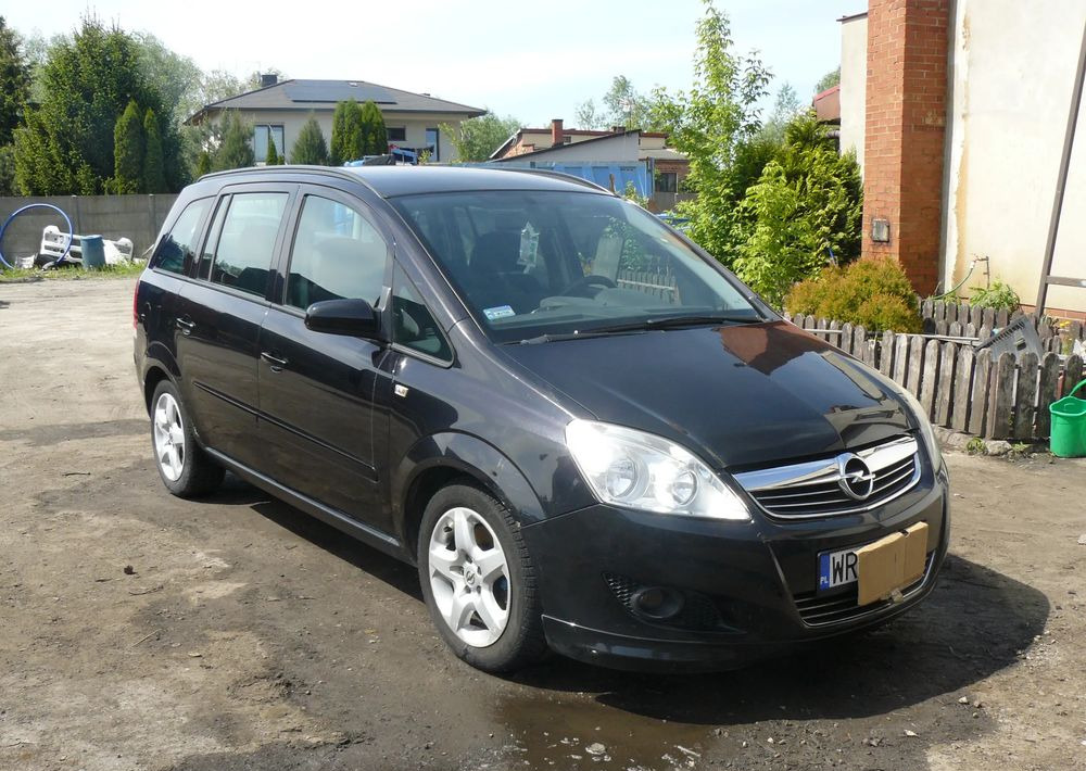 Opel Zafira 1.9 CDTI Cosmo - SUV/ Todoterreno: foto 2 Opel Zafira 1.9 CDTI Cosmo - SUV/ Todoterreno: foto 2
