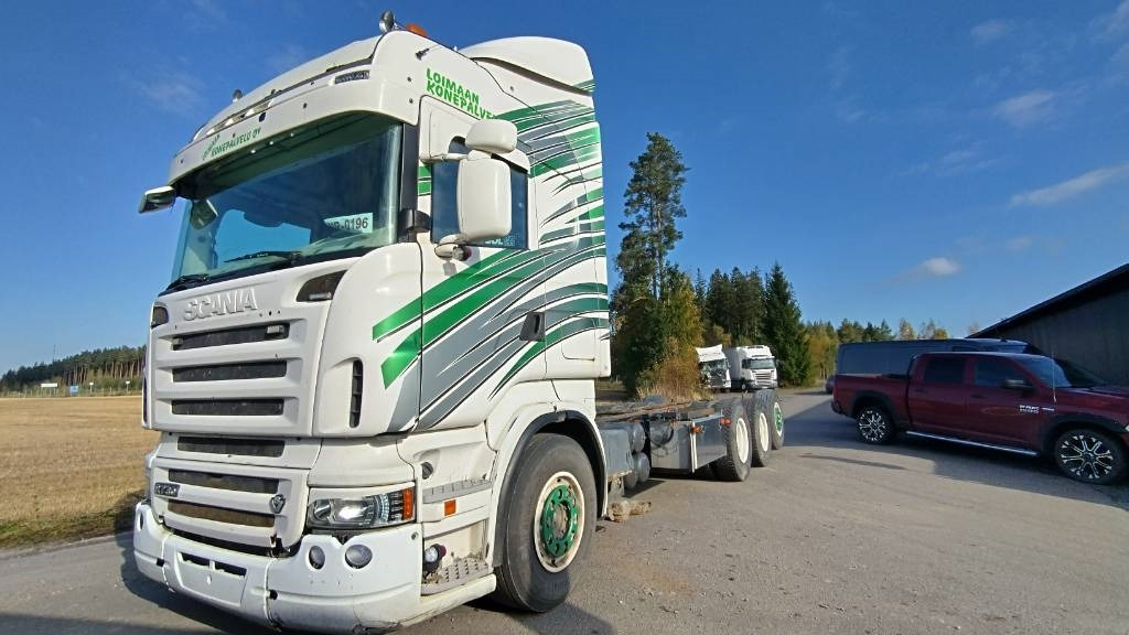 Scania R500 8x4 ilmajousi alusta - Camión chasis: foto 2 Scania R500 8x4 ilmajousi alusta - Camión chasis: foto 2