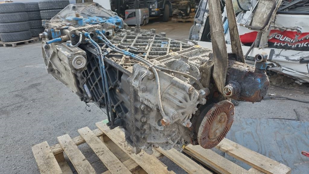 ZF 16s1920 TD vaihteisto - Caja de cambios para Camión: foto 4 ZF 16s1920 TD vaihteisto - Caja de cambios para Camión: foto 4