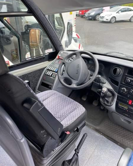 Irisbus WING / 34 MIEJSCA/ KLIMA DLA KIEROWCY/ 3 SZTUKI - Minibús, Furgoneta de pasajeros: foto 5 Irisbus WING / 34 MIEJSCA/ KLIMA DLA KIEROWCY/ 3 SZTUKI - Minibús, Furgoneta de pasajeros: foto 5