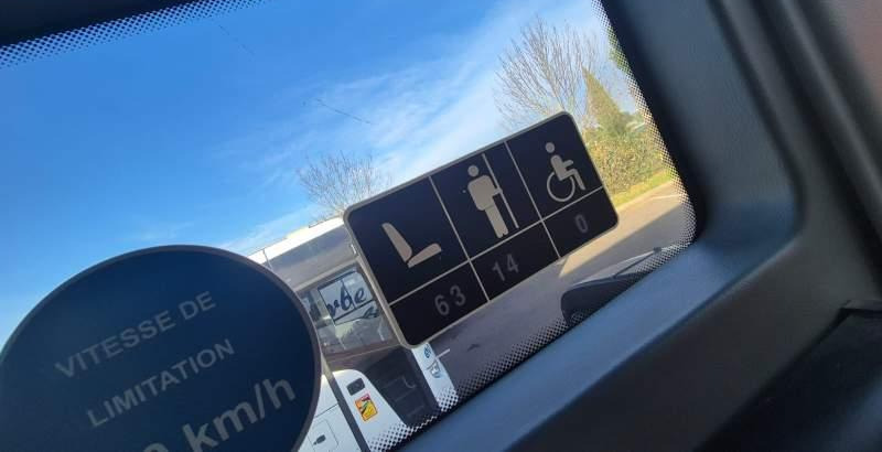 Mercedes-Benz TOURISMO RH / SPROWADZONY / MANUAL / EURO 5 - Autocar: foto 2 Mercedes-Benz TOURISMO RH / SPROWADZONY / MANUAL / EURO 5 - Autocar: foto 2