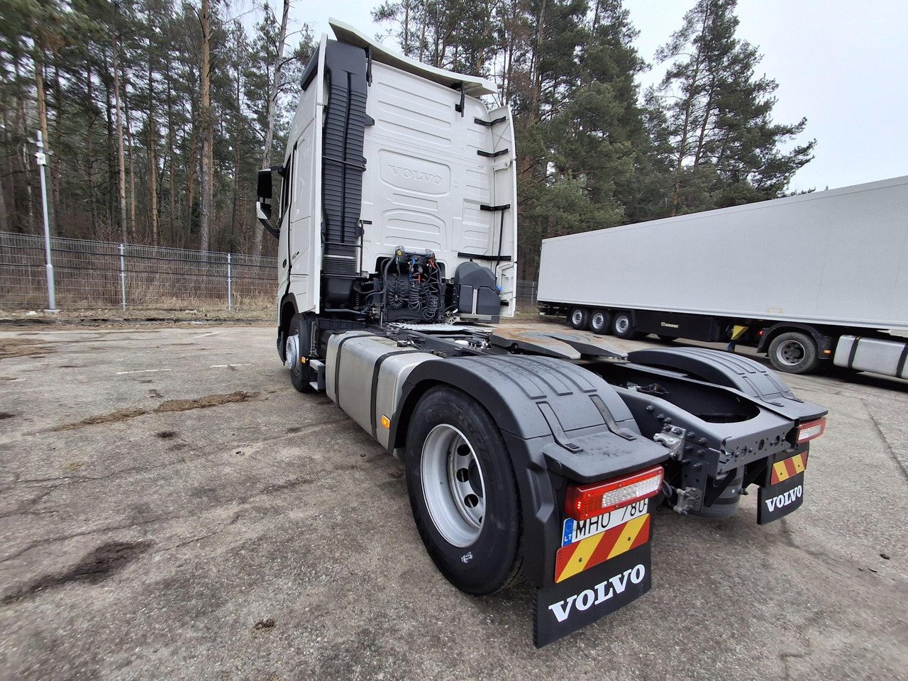 2022 Volvo FH 460 Globetrotter XL i-Save - Cabeza tractora: foto 4 2022 Volvo FH 460 Globetrotter XL i-Save - Cabeza tractora: foto 4
