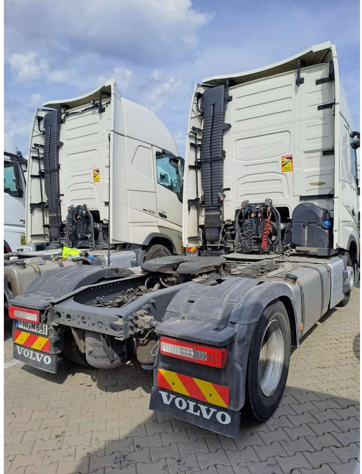 2023 Volvo FH 460 Globetrotter XL Varios i-Save - Cabeza tractora: foto 1 2023 Volvo FH 460 Globetrotter XL Varios i-Save - Cabeza tractora: foto 1