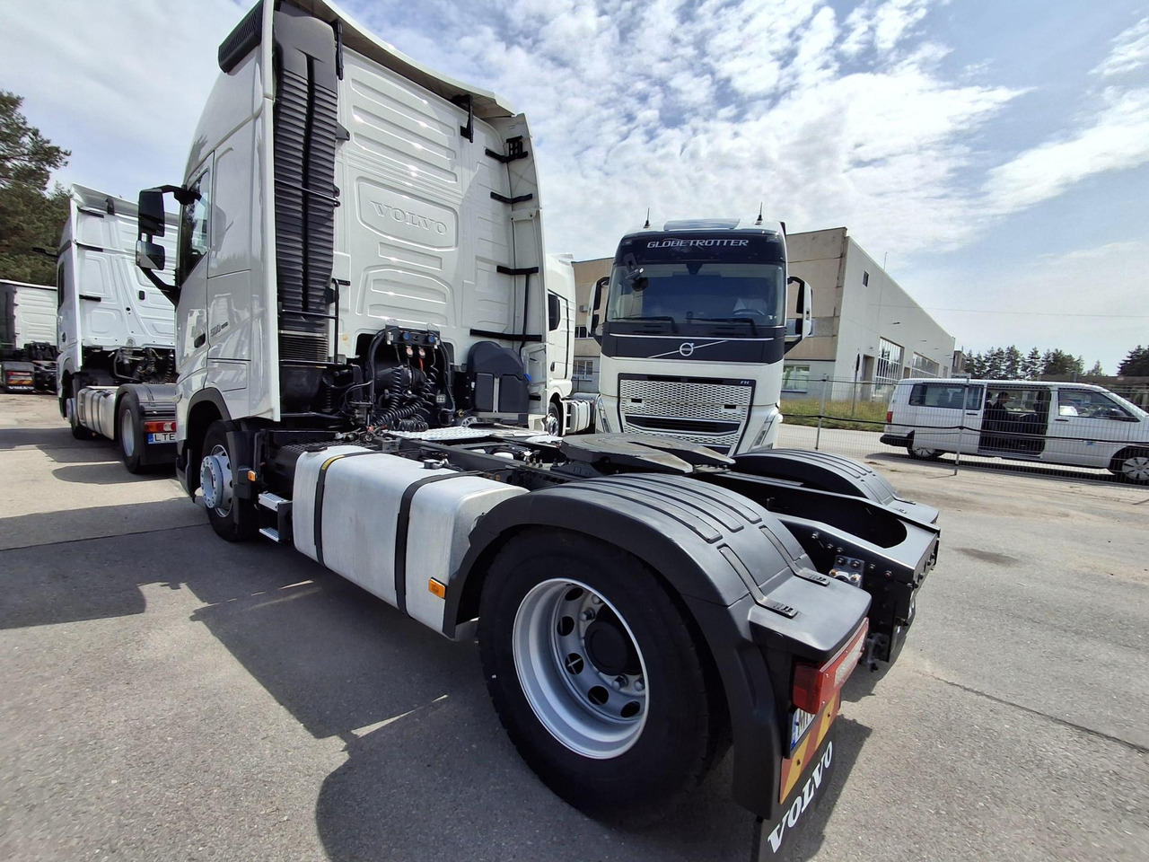 2023 Volvo FH 500 Globetrotter XL - Cabeza tractora: foto 4 2023 Volvo FH 500 Globetrotter XL - Cabeza tractora: foto 4