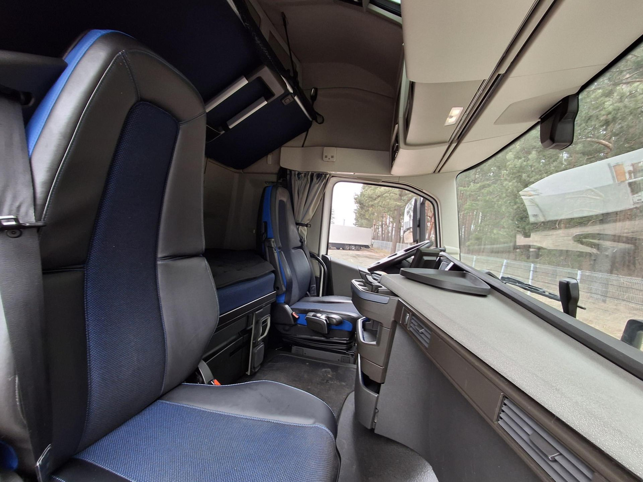 2022 Volvo FH 460 Globetrotter XL i-Save - Otros maquinaria: foto 3 2022 Volvo FH 460 Globetrotter XL i-Save - Otros maquinaria: foto 3