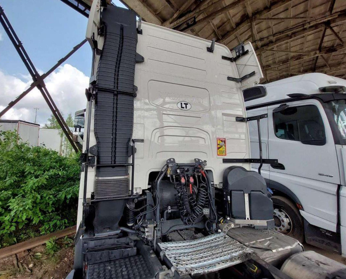 2024 Volvo FH 460 Globetrotter XL i-Save - Otros maquinaria: foto 4 2024 Volvo FH 460 Globetrotter XL i-Save - Otros maquinaria: foto 4