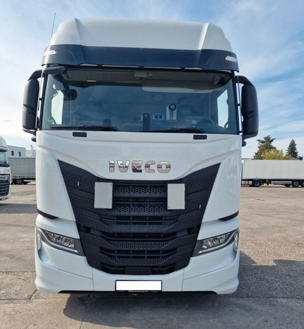 Iveco AS440ST*LNG*Standard*2022*2 Tanks - Cabeza tractora: foto 1 Iveco AS440ST*LNG*Standard*2022*2 Tanks - Cabeza tractora: foto 1