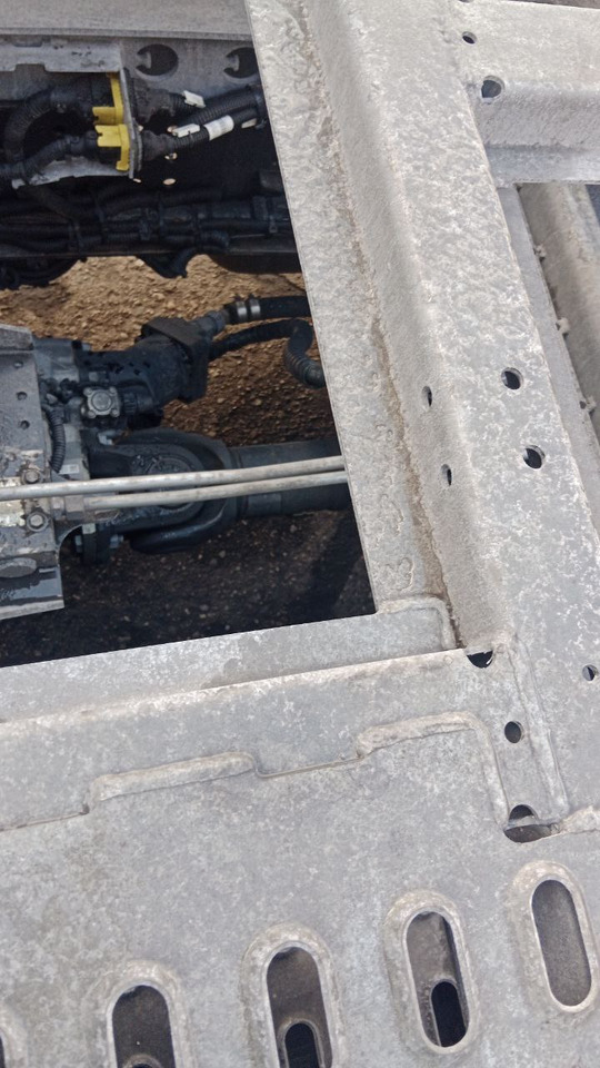 MERCEDES-BENZ actros - Camión portavehículos: foto 2 MERCEDES-BENZ actros - Camión portavehículos: foto 2