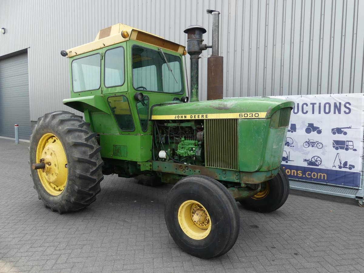 Tractor John-Deere 6030: foto 49