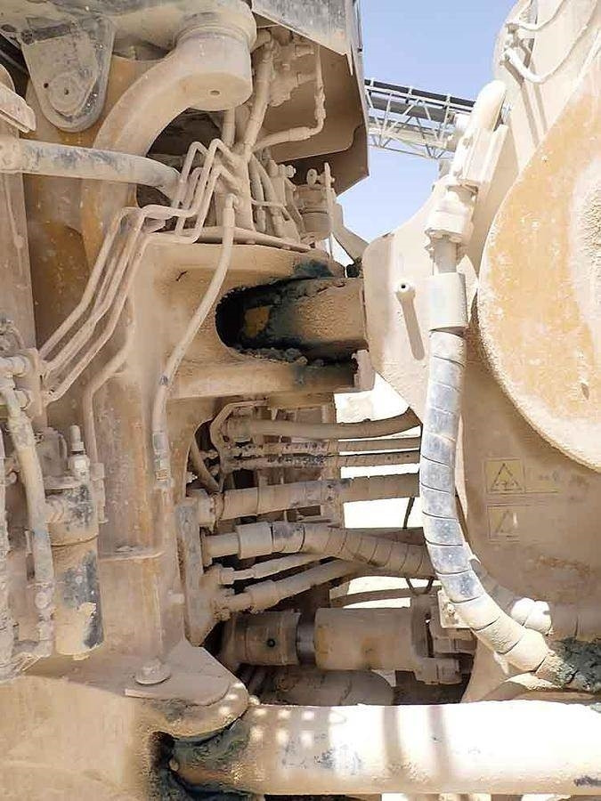 Cargadora de ruedas CAT 988K: foto 34