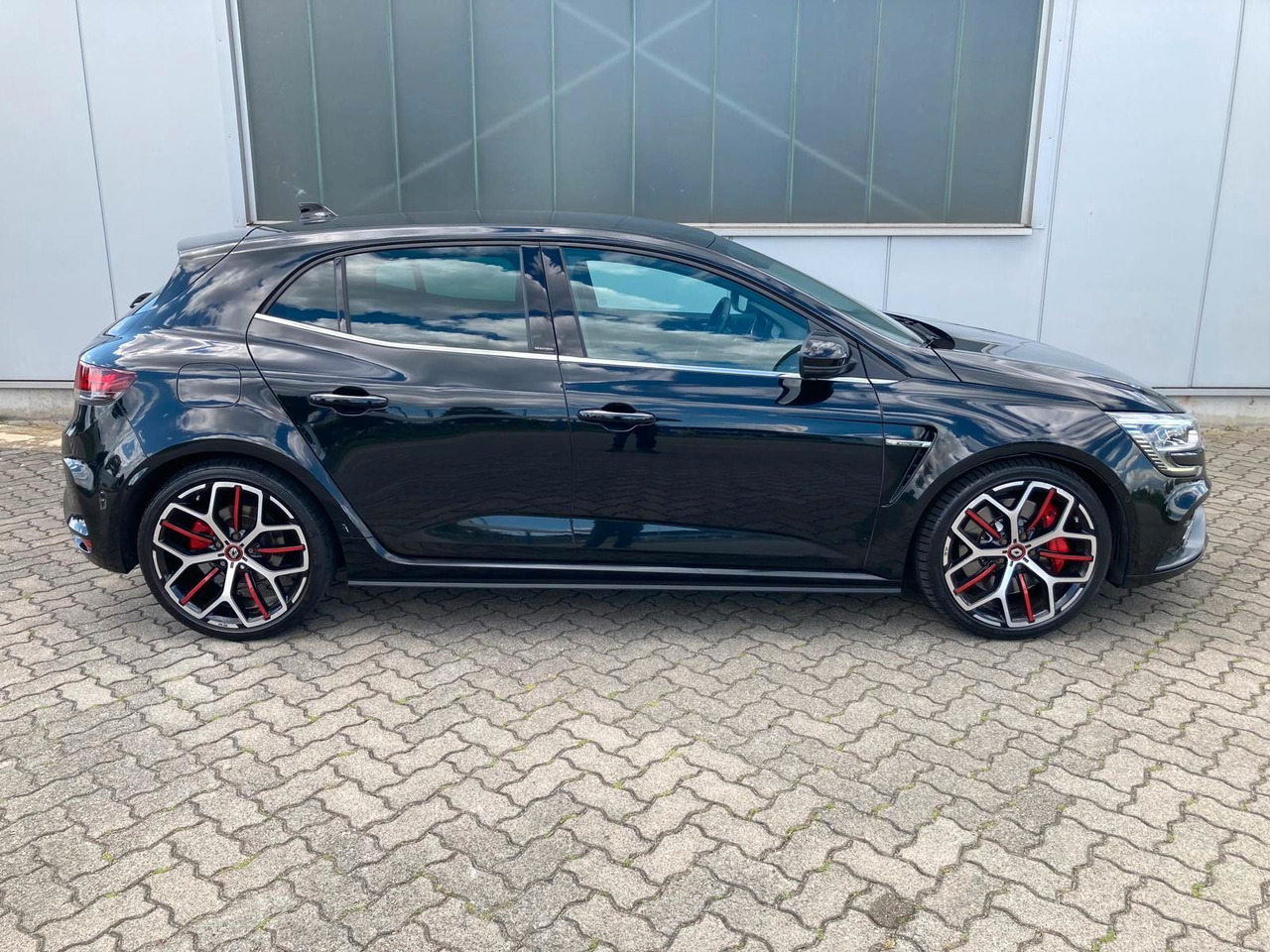 Renault Megane IV Lim. 5-trg. R.S. Trophy TCe 300 - Coche: foto 3 Renault Megane IV Lim. 5-trg. R.S. Trophy TCe 300 - Coche: foto 3