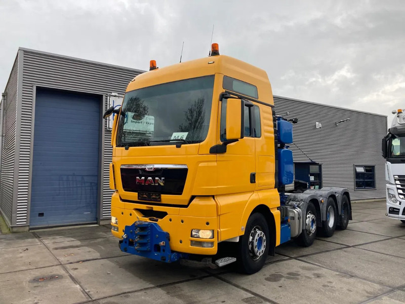 MAN TGX 41.680 V8 8x4/4 BBS - Cabeza tractora: foto 2 MAN TGX 41.680 V8 8x4/4 BBS - Cabeza tractora: foto 2