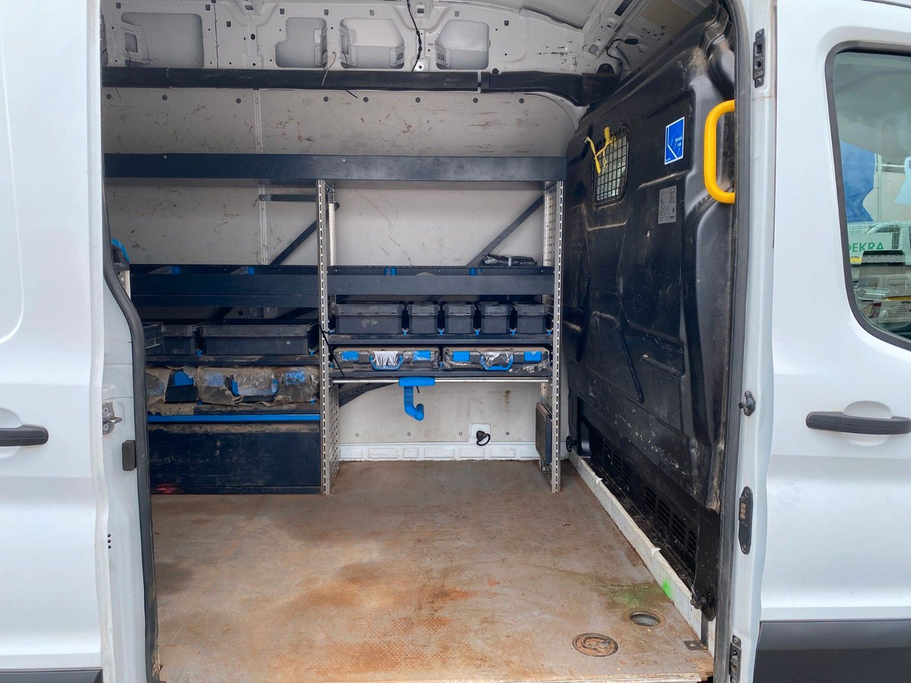 Ford Transit 350 L2 Trend Werkstattausbau - Furgón: foto 4 Ford Transit 350 L2 Trend Werkstattausbau - Furgón: foto 4