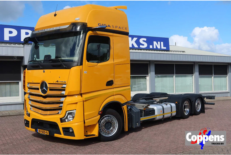 Mercedes-Benz Actros 2642 LL Chassis Cabine Giga space - Camión chasis: foto 1 Mercedes-Benz Actros 2642 LL Chassis Cabine Giga space - Camión chasis: foto 1