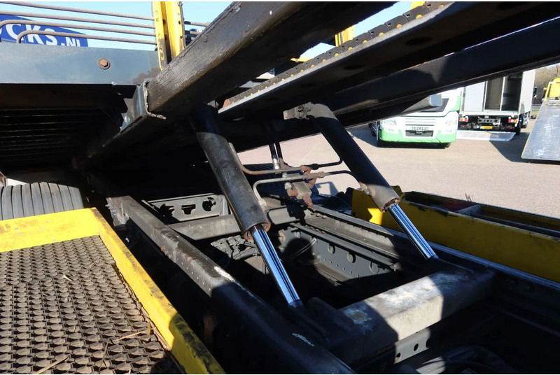 Camión portavehículos Mercedes-Benz Atego 1221 L Takelwagen 6 Persoons: foto 12 Camión portavehículos Mercedes-Benz Atego 1221 L Takelwagen 6 Persoons: foto 12