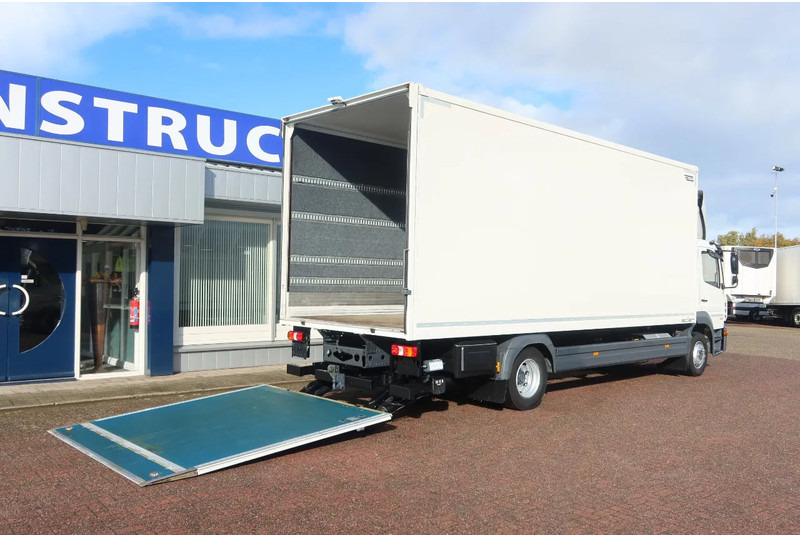 Mercedes-Benz Atego 1223 L Bak + Klep Bar 3000 KG - Camión caja cerrada: foto 4 Mercedes-Benz Atego 1223 L Bak + Klep Bar 3000 KG - Camión caja cerrada: foto 4