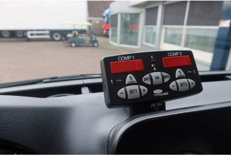 Furgoneta frigorifica Mercedes-Benz Sprinter 317 CDI L3/H2 Multi temp, Verplaatsbare tussenwand: foto 9