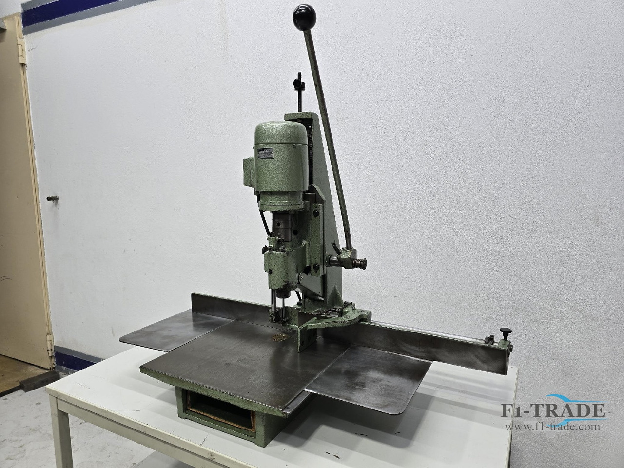 Hang 136 - Máquina perforadora de papel: foto 4 Hang 136 - Máquina perforadora de papel: foto 4