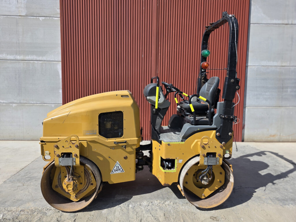 CAT CB24B - Rodillo: foto 2 CAT CB24B - Rodillo: foto 2