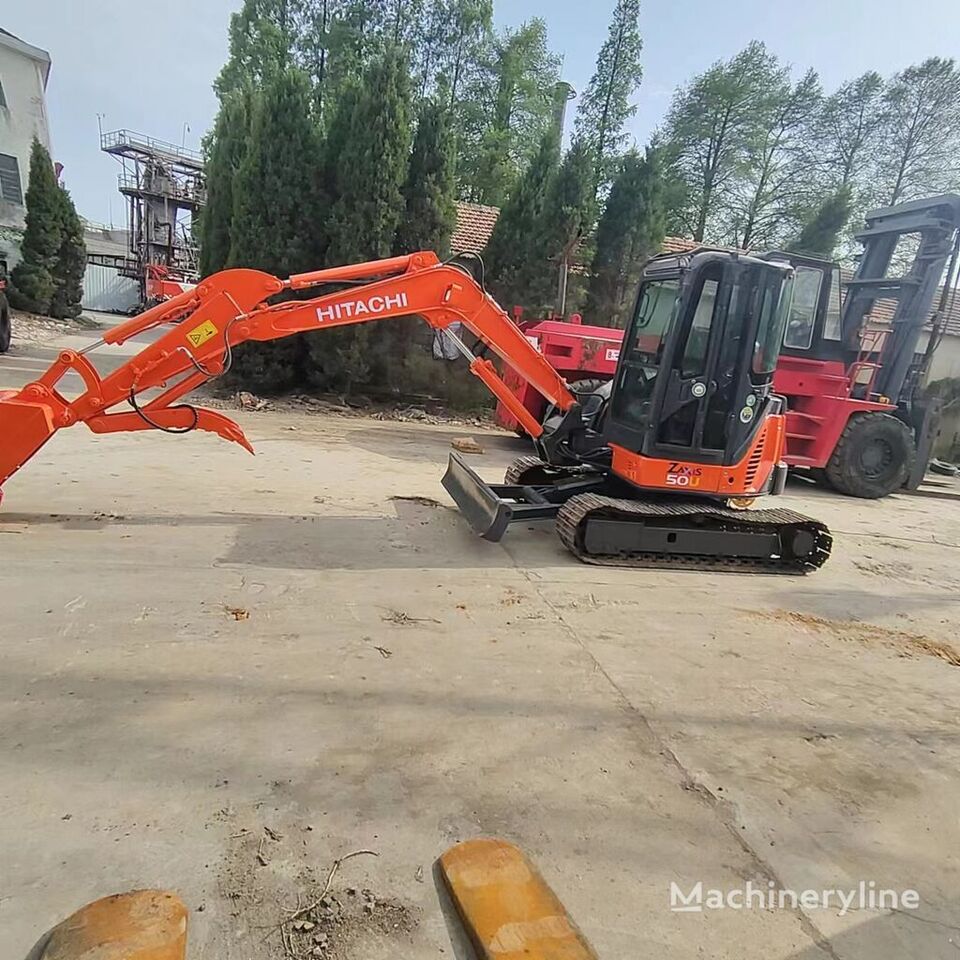 Hitachi ZX50U - Excavadora de cadenas: foto 1 Hitachi ZX50U - Excavadora de cadenas: foto 1