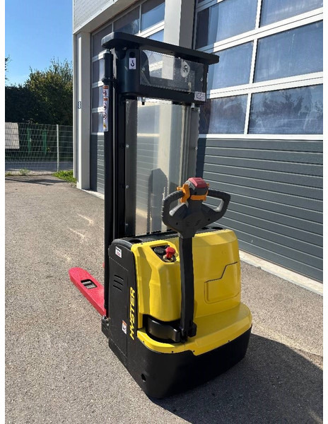 Hyster S1.5UT Hochhubwagen 4500mm - Apilador: foto 2 Hyster S1.5UT Hochhubwagen 4500mm - Apilador: foto 2