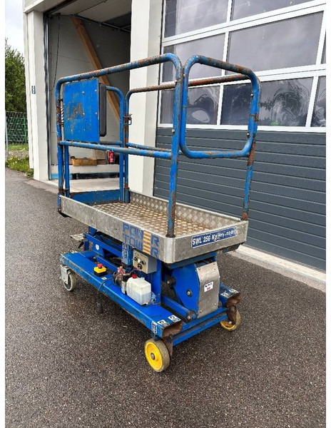 POWER Tower Elektro Scherenarbeitsbühne 5,10m - Plataforma de tijeras: foto 2 POWER Tower Elektro Scherenarbeitsbühne 5,10m - Plataforma de tijeras: foto 2