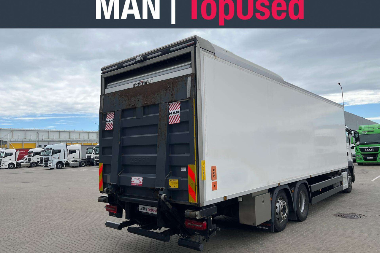 MAN 26.320 6X2-4 Carrier Frigo (8545) - Camión frigorífico: foto 4 MAN 26.320 6X2-4 Carrier Frigo (8545) - Camión frigorífico: foto 4
