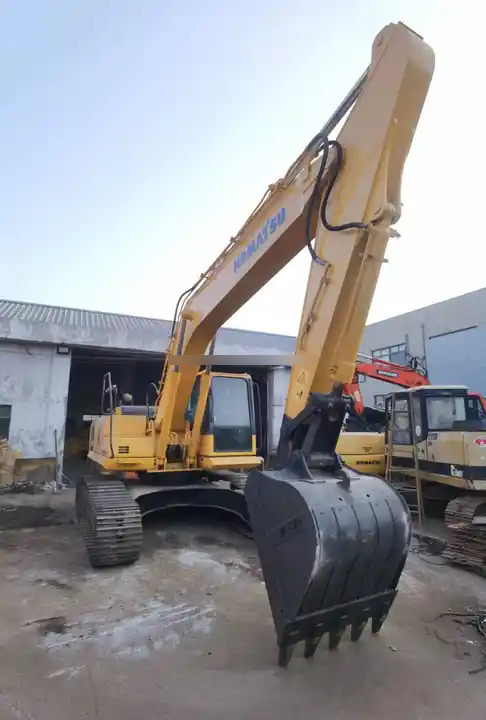 2022 model Komatsu 22 ton PC220-8 crawler digger PC200 Cheap used Original Japan PC220-8N crawler excavator original - Excavadora de cadenas: foto 4 2022 model Komatsu 22 ton PC220-8 crawler digger PC200 Cheap used Original Japan PC220-8N crawler excavator original - Excavadora de cadenas: foto 4