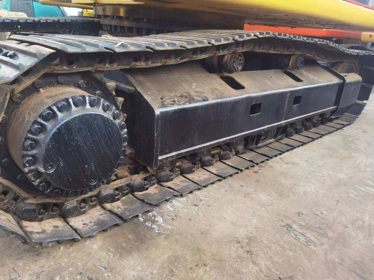 CAT 330C 330D 30Tons excavator Used CAT Excavator - Excavadora de cadenas: foto 5 CAT 330C 330D 30Tons excavator Used CAT Excavator - Excavadora de cadenas: foto 5