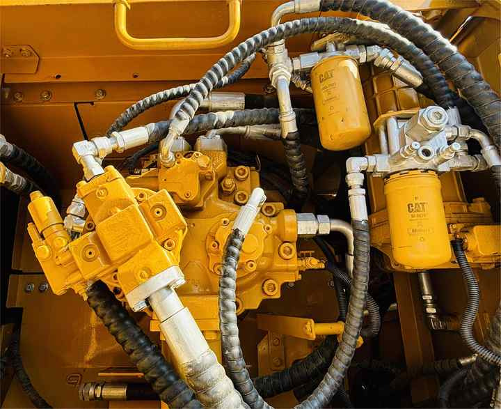 Cat 336d Large Used Excavator,36ton Large Heavy Construction Digging Excavators Imported From Japan On Sale In Shanghai - Excavadora de cadenas: foto 4 Cat 336d Large Used Excavator,36ton Large Heavy Construction Digging Excavators Imported From Japan On Sale In Shanghai - Excavadora de cadenas: foto 4