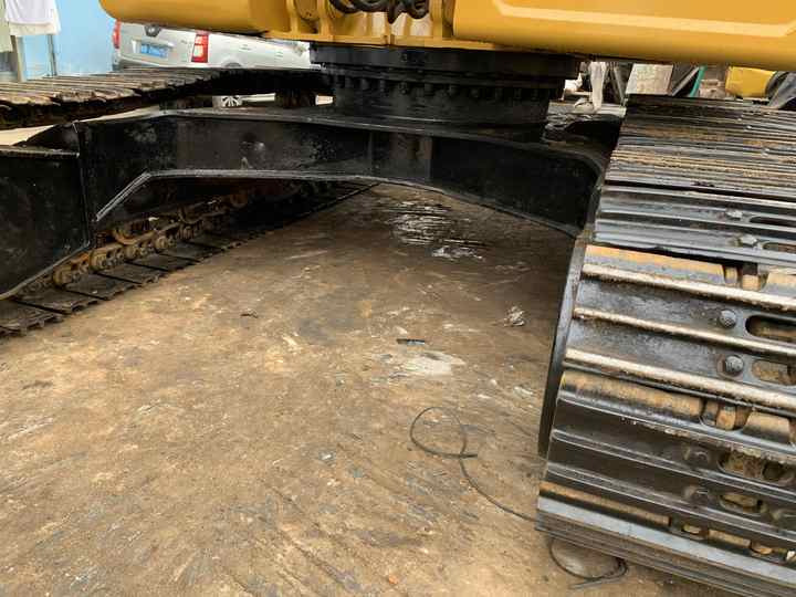 Good Condition Second Hand Caterpillar 325bl Excavator Used Cat 325b 325bl with good condition - Excavadora de cadenas: foto 2 Good Condition Second Hand Caterpillar 325bl Excavator Used Cat 325b 325bl with good condition - Excavadora de cadenas: foto 2