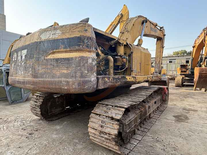 Good Condition Second Hand Caterpillar 325bl Excavator Used Cat 325b 325bl with good condition in stock - Excavadora de cadenas: foto 4 Good Condition Second Hand Caterpillar 325bl Excavator Used Cat 325b 325bl with good condition in stock - Excavadora de cadenas: foto 4