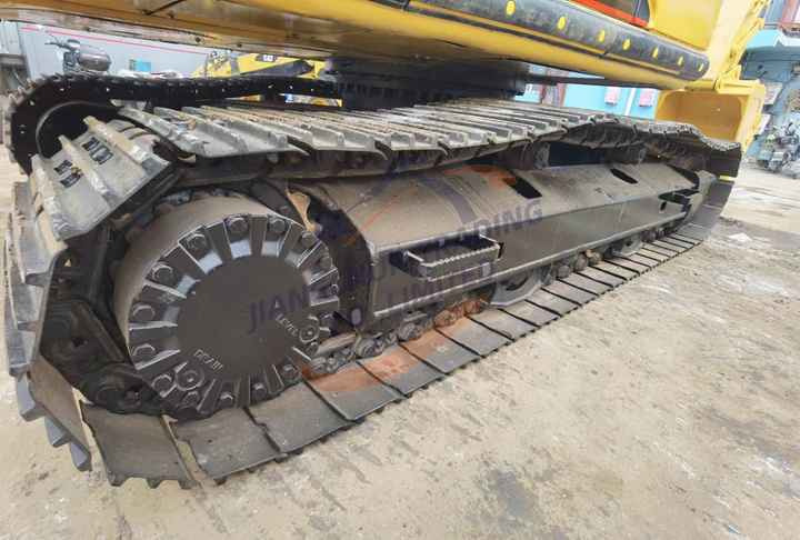 Good Condition Second Hand Caterpillar 325bl Excavator Used Cat 325b 325bl with good condition in stock - Excavadora de cadenas: foto 4 Good Condition Second Hand Caterpillar 325bl Excavator Used Cat 325b 325bl with good condition in stock - Excavadora de cadenas: foto 4