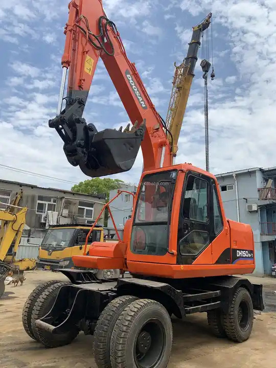 High Efficient Used Excavator Doosan 150w-7 For Sale Second Hand Good Quality DH150W Excavator with Good Condition - Excavadora de cadenas: foto 4 High Efficient Used Excavator Doosan 150w-7 For Sale Second Hand Good Quality DH150W Excavator with Good Condition - Excavadora de cadenas: foto 4