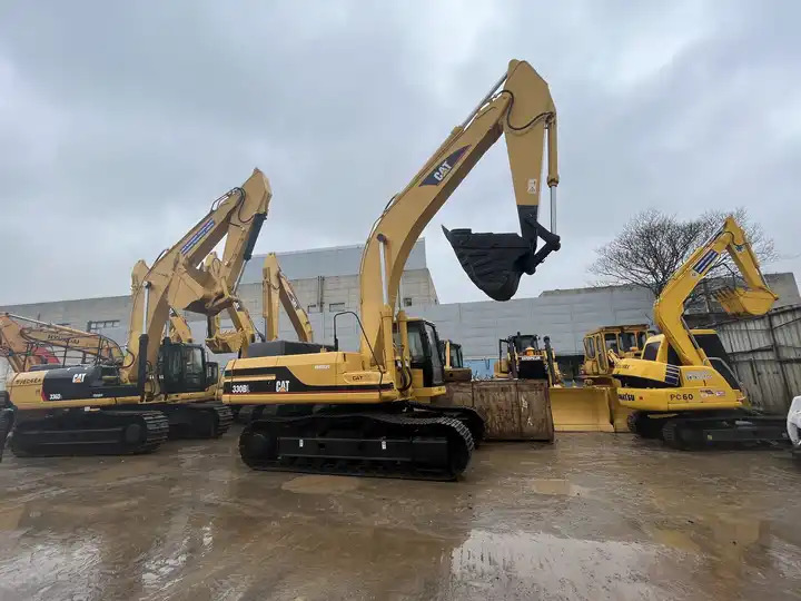 Used Caterpillar CAT 330BL excavator Japan Used CAT330BL 330CL Second Hand hydraulic crawler excavator in stock - Excavadora de cadenas: foto 3 Used Caterpillar CAT 330BL excavator Japan Used CAT330BL 330CL Second Hand hydraulic crawler excavator in stock - Excavadora de cadenas: foto 3