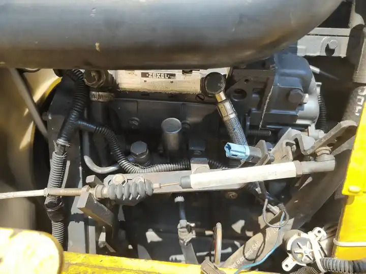 Used Japan Original Secondhand Komatsu PC56-7 PC60-8 PC70-8 Mini Digger Crawler Excavator - Excavadora: foto 4 Used Japan Original Secondhand Komatsu PC56-7 PC60-8 PC70-8 Mini Digger Crawler Excavator - Excavadora: foto 4