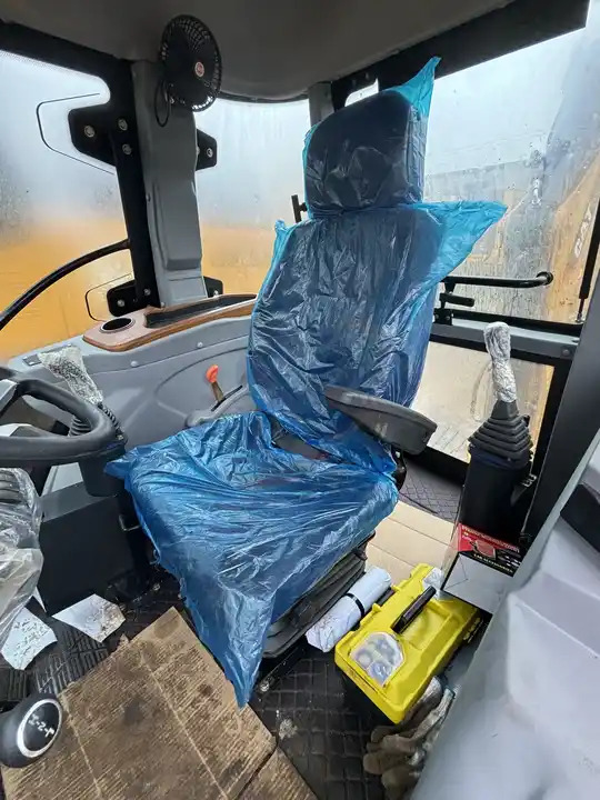 Used caterpillar backhoe loader CAT 420F2 in good condition for sale - Retroexcavadora: foto 5 Used caterpillar backhoe loader CAT 420F2 in good condition for sale - Retroexcavadora: foto 5