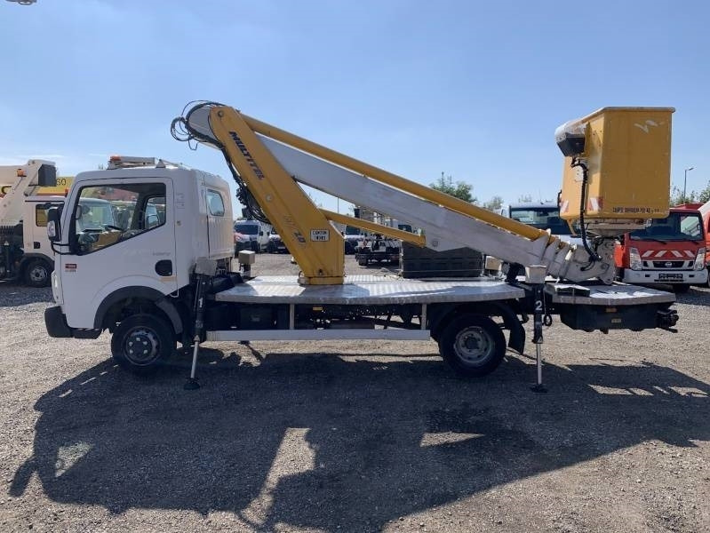 Renault Maxity Multitel MT202DS - 20m - 200 kg  - Camión con plataforma elevadora: foto 5 Renault Maxity Multitel MT202DS - 20m - 200 kg  - Camión con plataforma elevadora: foto 5