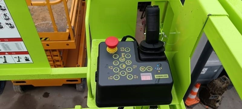 Plataforma de tijeras Zoomlion ZS1323RT - 15m, 4x4, diesel: foto 10 Plataforma de tijeras Zoomlion ZS1323RT - 15m, 4x4, diesel: foto 10