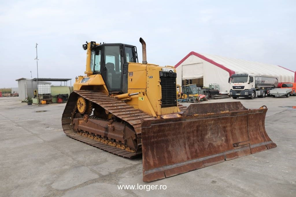 CAT D 6 N - Bulldozer: foto 2 CAT D 6 N - Bulldozer: foto 2