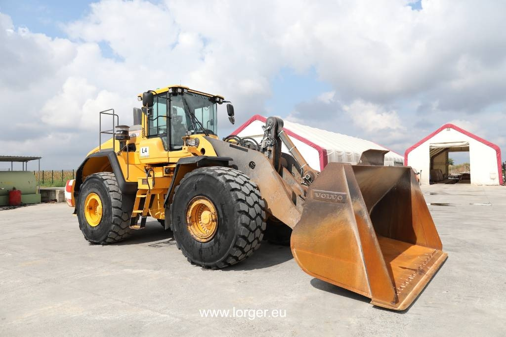 Volvo L 220 H - Cargadora de ruedas: foto 1 Volvo L 220 H - Cargadora de ruedas: foto 1