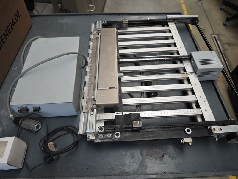 Horizon GFB-56 - Plegadora de papel: foto 1 Horizon GFB-56 - Plegadora de papel: foto 1